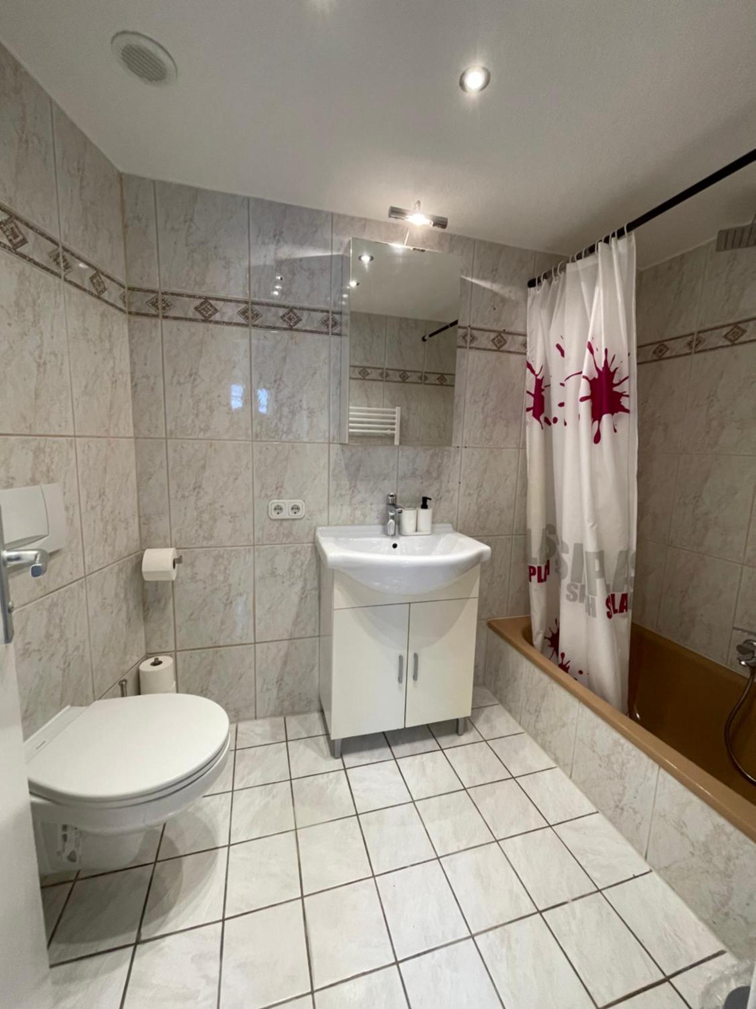 באיירוט Apartment Violine1 Am Bahnhof-City מראה חיצוני תמונה